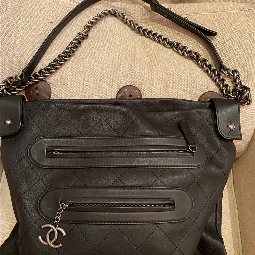 CHANEL lamb skin boy chain hobo bag - Picture 4 of 9